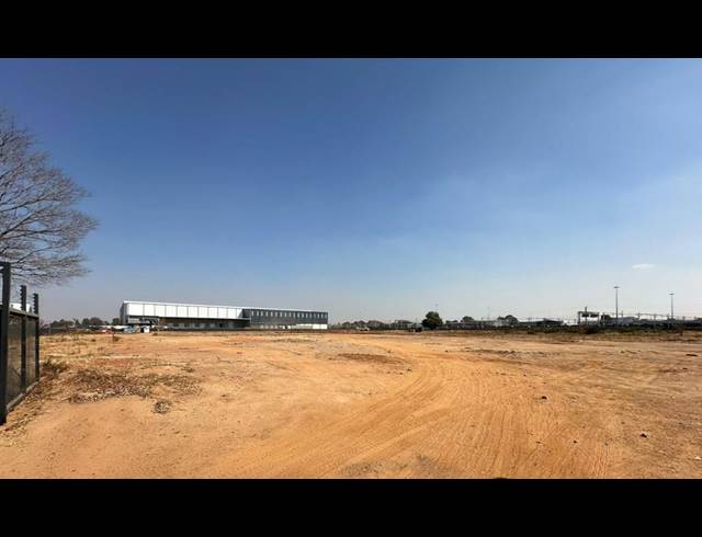 9,909M² WAREHOUSE TO LET IN JET PARK